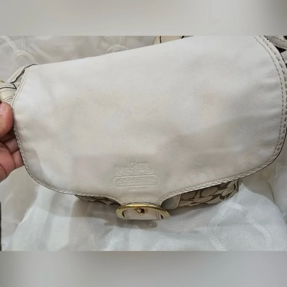 Coach Bleecker Khaki/Chalk Signature Flap Hobo GUC